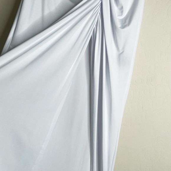 NEW Michael Costello Revolve Maxi Skirt - Picture 4 of 7